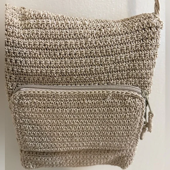 Beige Crochet Crossbody Purse - Picture 5 of 6
